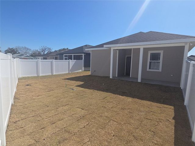 24338 SW 18TH LANE, Newberry, FL 32669