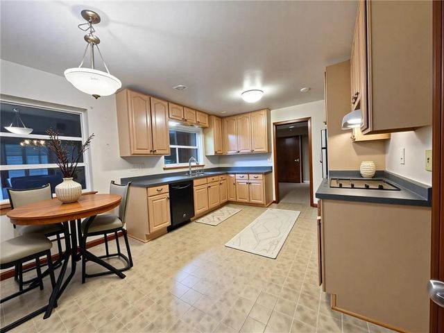 1818 Briarlake Circle, Decatur, GA 30033