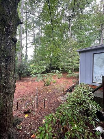 1818 Briarlake Circle, Decatur, GA 30033