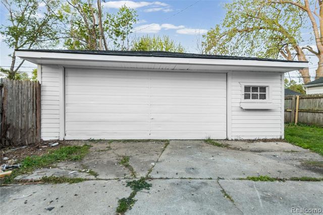 21034 Audrey Avenue, Warren, MI 48091