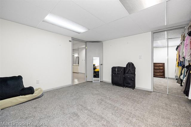 2000 Matthew Street, Commerce Twp, MI 48390