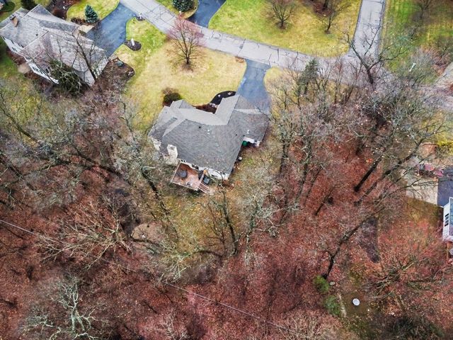 8020 Therese Court, Caledonia, MI 49316