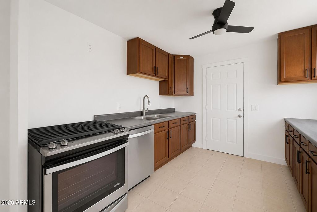 10944 W DURANGO Street, Avondale, AZ 85323 — photo 5