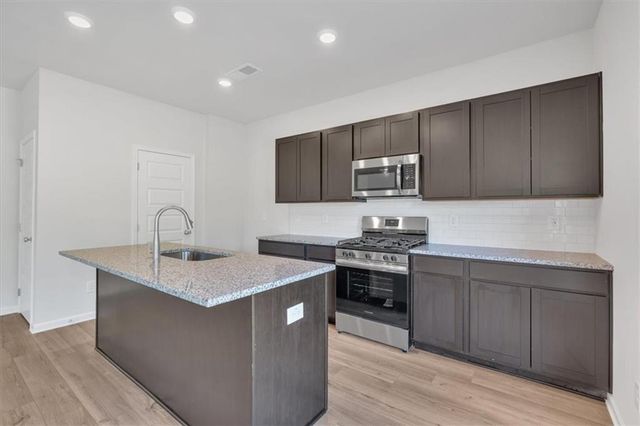 107 Lavender Circle, Calhoun, GA 30701