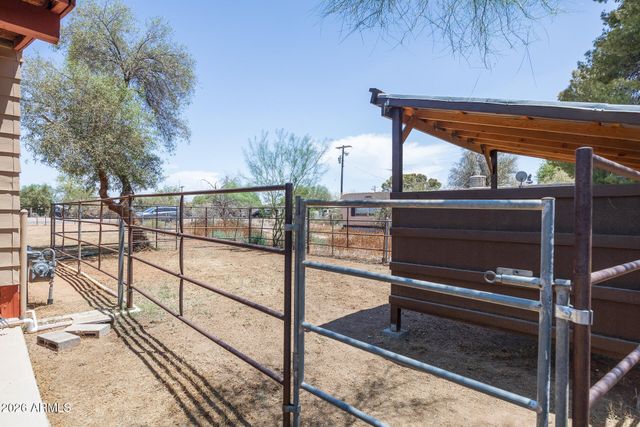 11822 N MCGEE Road, Valley Farms, AZ 85191