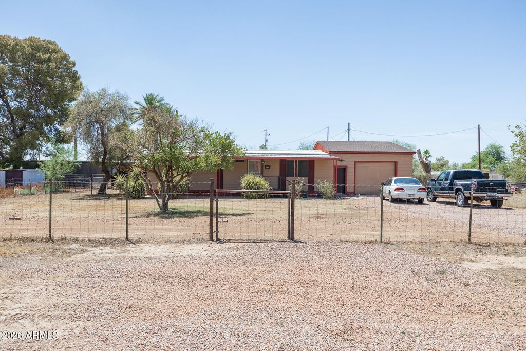 11822 N MCGEE Road, Valley Farms, AZ 85191