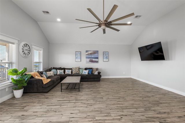 18035 Shaman Drive, Galveston, TX 77554