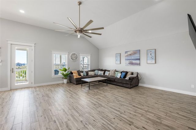 18035 Shaman Drive, Galveston, TX 77554