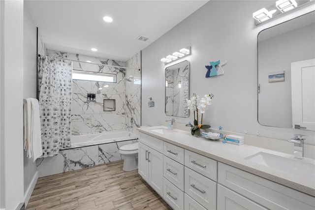 18035 Shaman Drive, Galveston, TX 77554