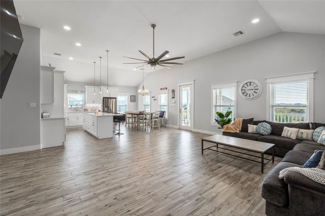 18035 Shaman Drive, Galveston, TX 77554