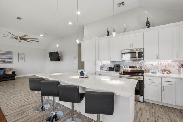 18035 Shaman Drive, Galveston, TX 77554