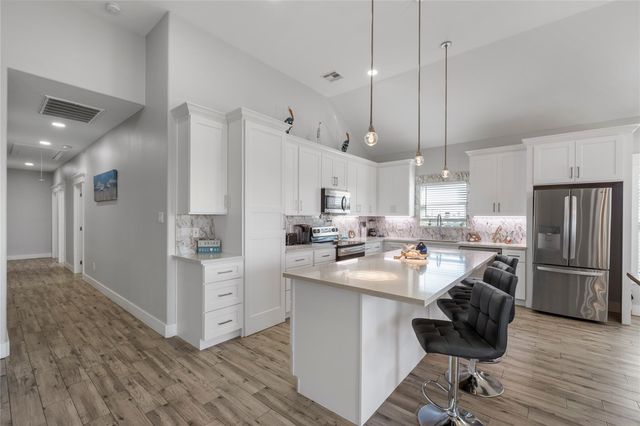 18035 Shaman Drive, Galveston, TX 77554