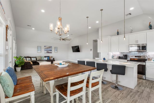 18035 Shaman Drive, Galveston, TX 77554