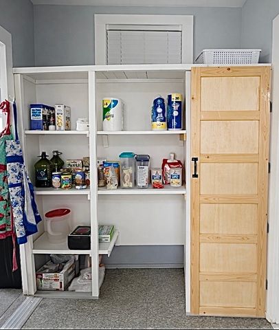 506 W Grand Avenue, Comanche, TX 76442