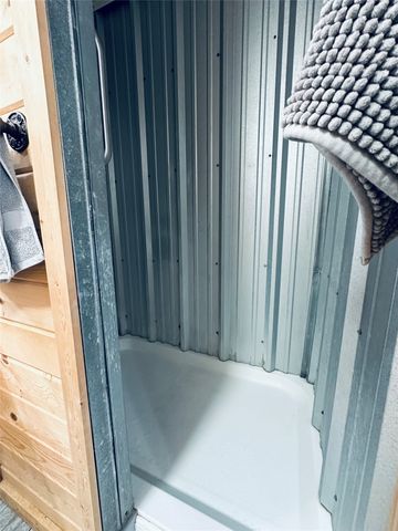 506 W Grand Avenue, Comanche, TX 76442