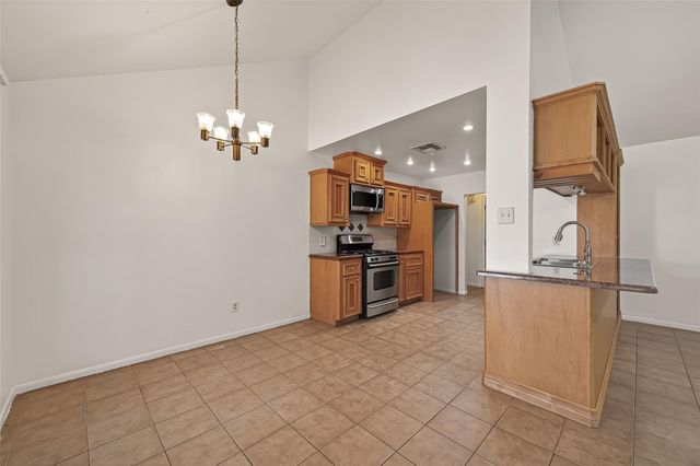 2510 Old Fort Road, Sugar Land, TX 77479