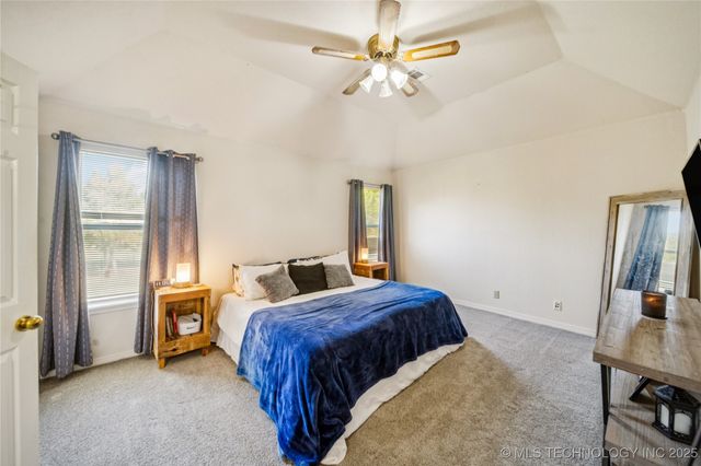 10237 N 147th East Avenue, Owasso, OK 74055