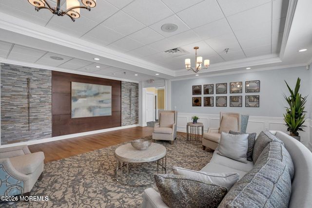 33 Appleby Place, Manchester, NJ 08759