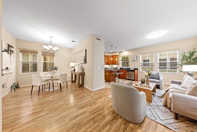 1033 Lyon Terrace, Sunnyvale, CA 94089