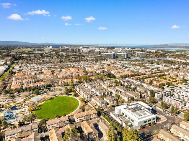 1033 Lyon Terrace, Sunnyvale, CA 94089