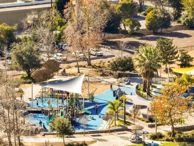 1033 Lyon Terrace, Sunnyvale, CA 94089