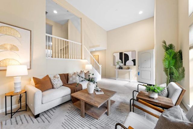 1033 Lyon Terrace, Sunnyvale, CA 94089