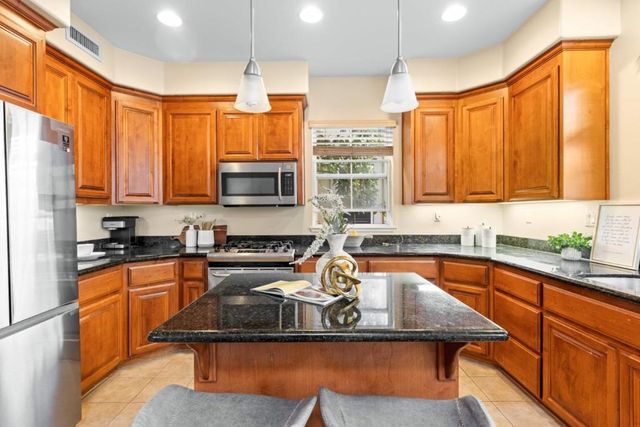 1033 Lyon Terrace, Sunnyvale, CA 94089