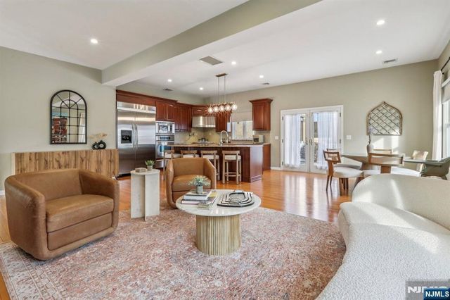 28 George Street, Saddle Brook, NJ 07663