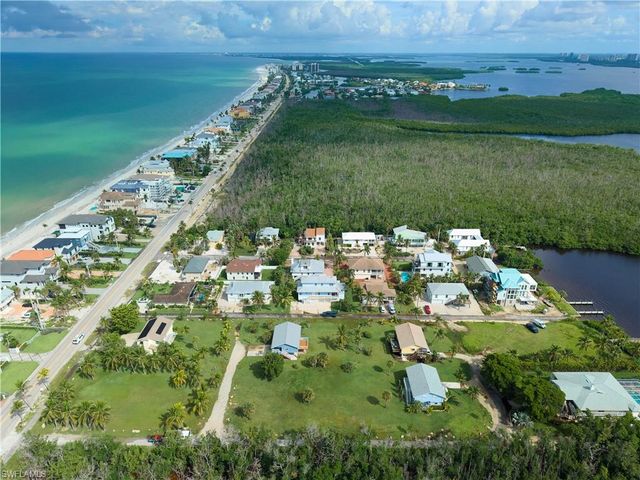 27553 Hickory View DR, Bonita Springs, FL 34134