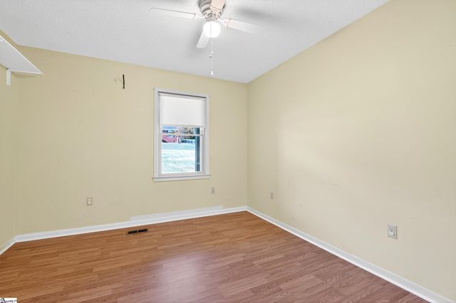 109 Edgewood Avenue, Easley, SC 29640