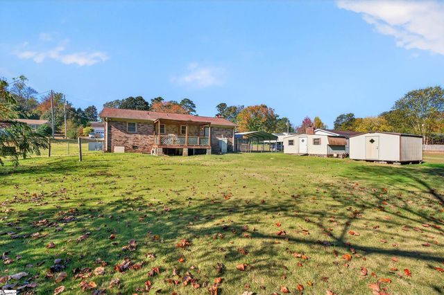 109 Edgewood Avenue, Easley, SC 29640