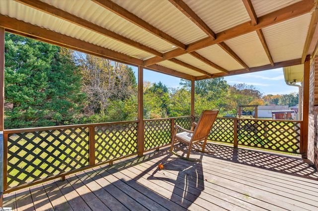 109 Edgewood Avenue, Easley, SC 29640