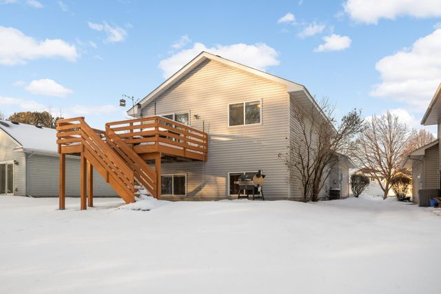 25578 Forest Boulevard, Wyoming, MN 55092