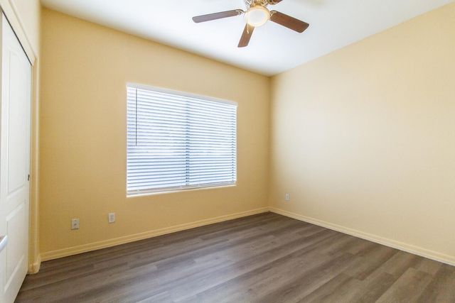 1406 W Emerald Avenue Unit 131, Mesa, AZ 85202