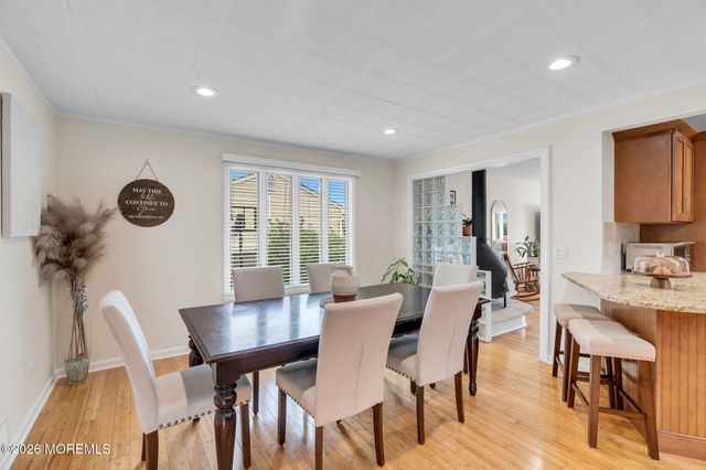 5 Forsgate Drive, Freehold, NJ 07728