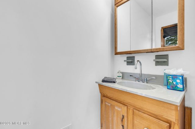 5 Forsgate Drive, Freehold, NJ 07728
