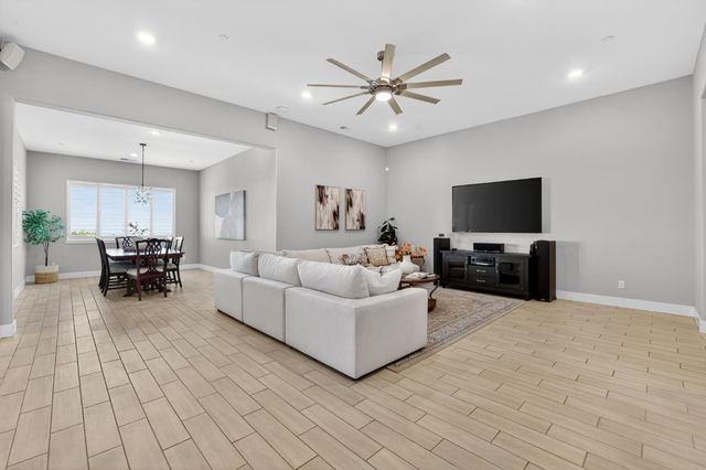 6002 Louis Way, El Dorado Hills, CA 95762