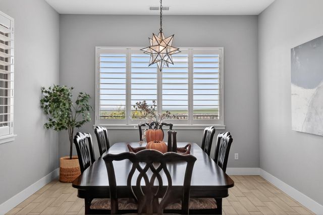 6002 Louis Way, El Dorado Hills, CA 95762