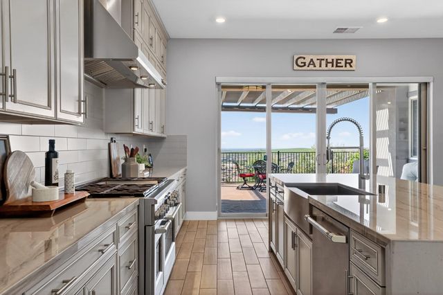 6002 Louis Way, El Dorado Hills, CA 95762