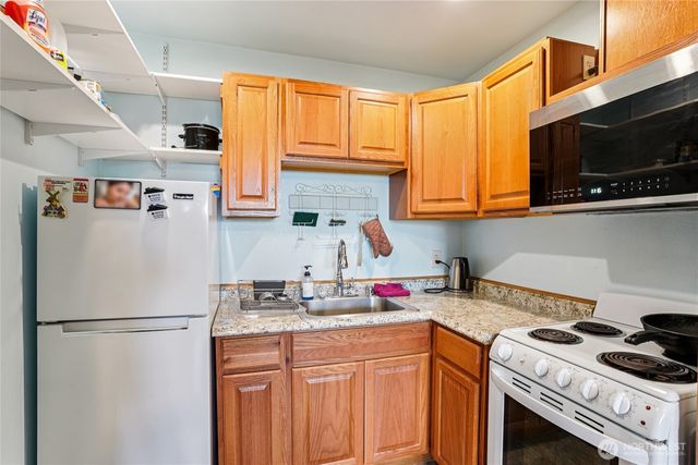 9509 237th Street E, Graham, WA 98338