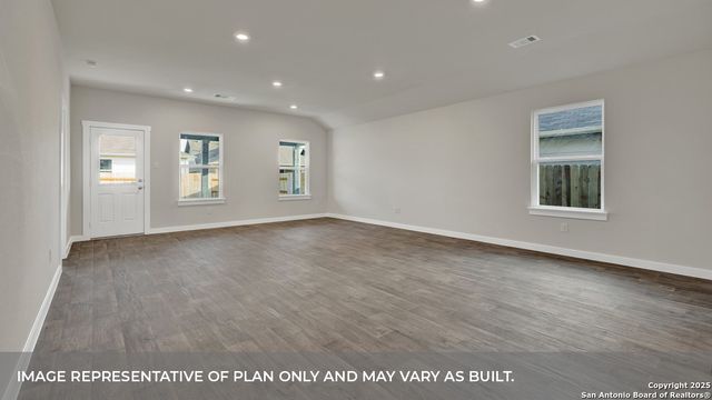 120 WAGNER WAY, San Marcos, TX 78666