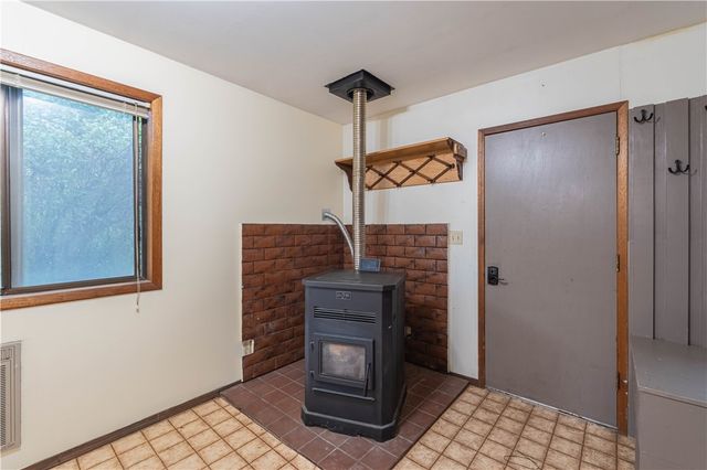 308 1st Street N, Ryegate, MT 59074