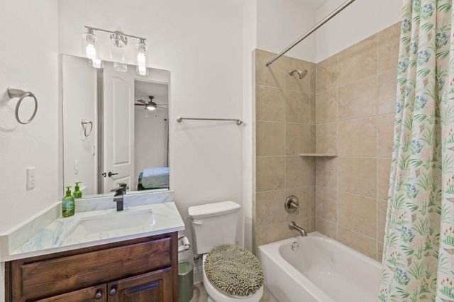 3013 Vista Heights DR, Leander, TX 78641