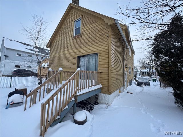 62 Sumner Place, Buffalo, NY 14211