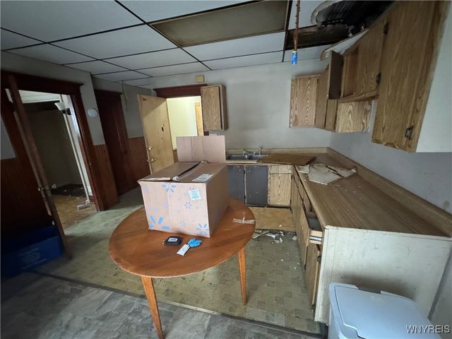 62 Sumner Place, Buffalo, NY 14211