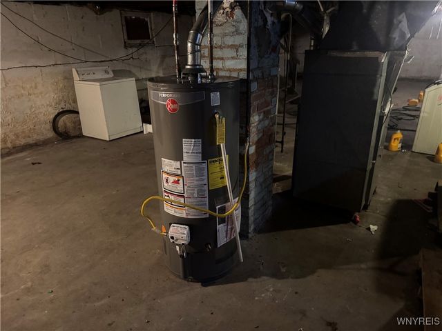 62 Sumner Place, Buffalo, NY 14211