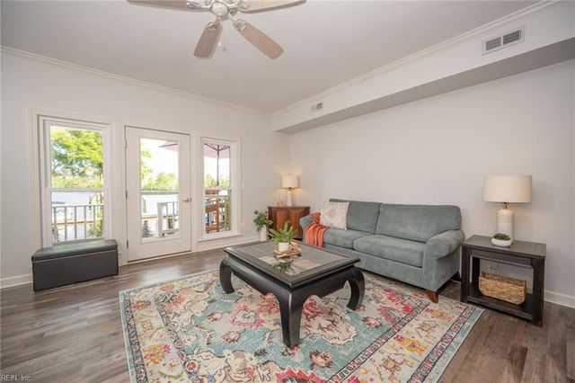 103 Continental DR # 3, Elizabeth City, NC 27909