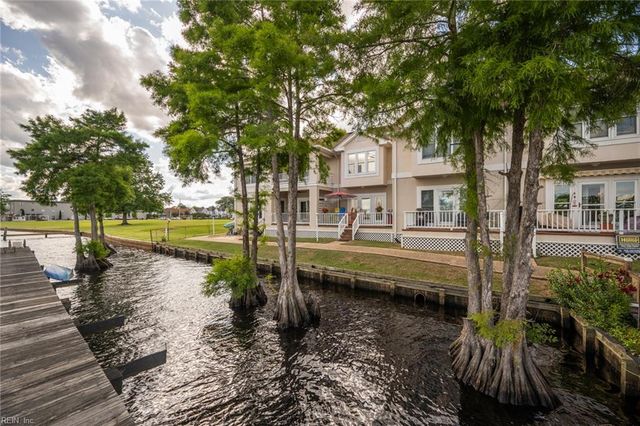103 Continental DR # 3, Elizabeth City, NC 27909