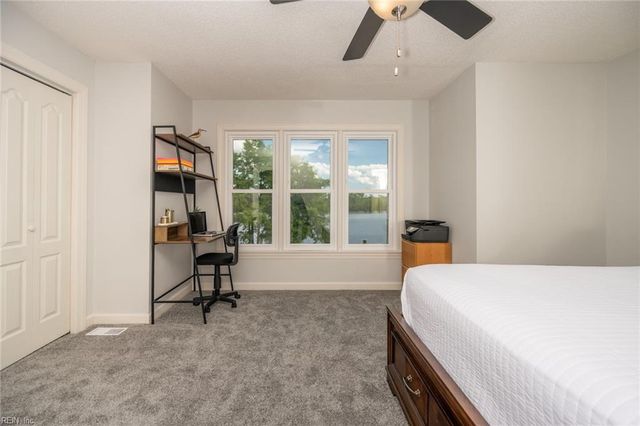 103 Continental DR # 3, Elizabeth City, NC 27909