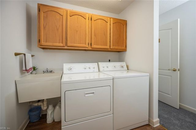 103 Continental DR # 3, Elizabeth City, NC 27909